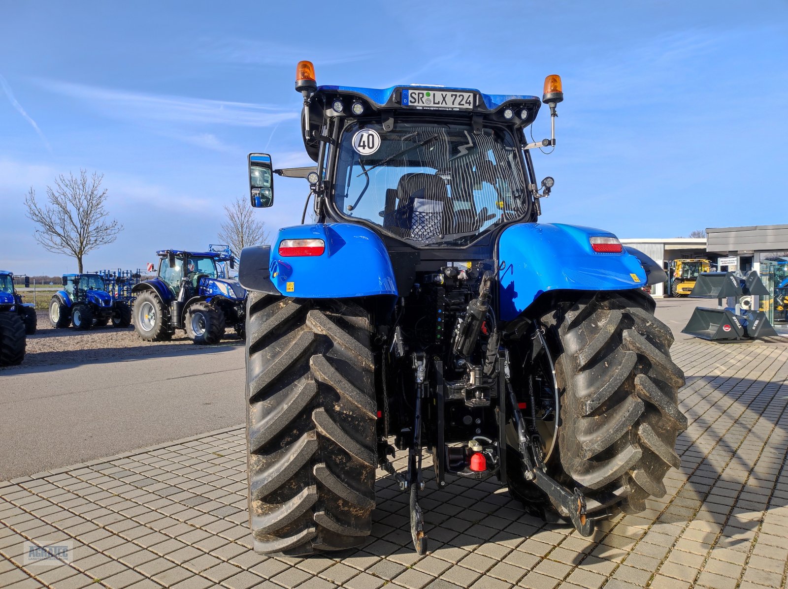 Traktor des Typs New Holland T7.225 AC, Gebrauchtmaschine in Salching bei Straubing (Bild 8)