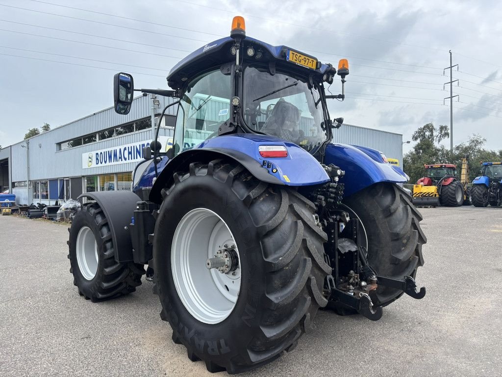 Traktor типа New Holland T7.225 AC, Gebrauchtmaschine в Heerenveen (Фотография 3)