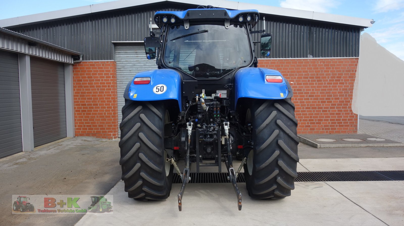 Traktor Türe ait New Holland T7.225 AC, Gebrauchtmaschine içinde Kettenkamp (resim 4)