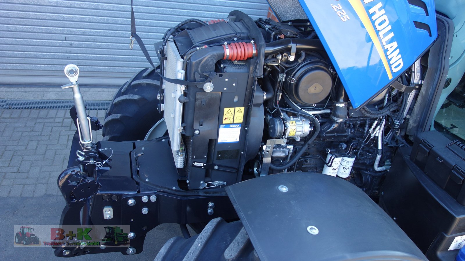 Traktor Türe ait New Holland T7.225 AC, Gebrauchtmaschine içinde Kettenkamp (resim 9)