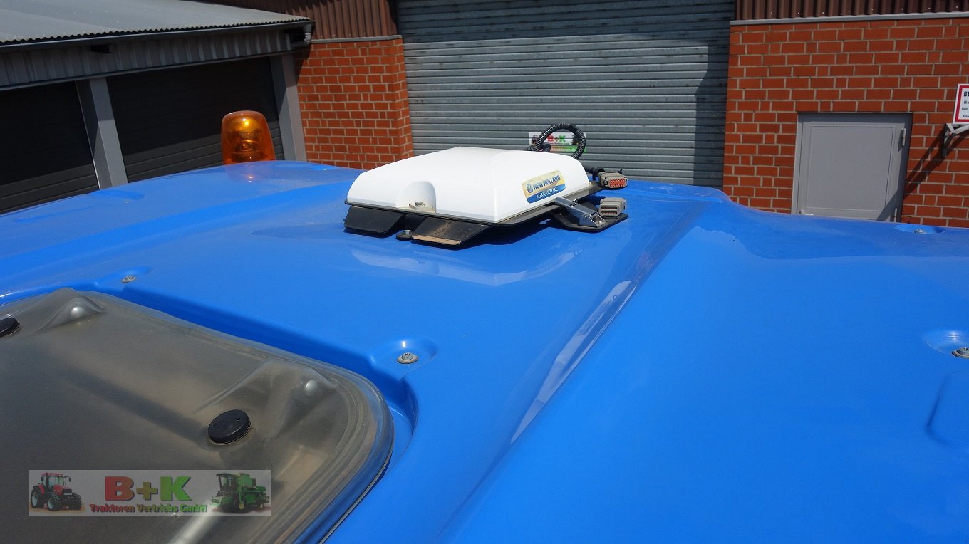 Traktor Türe ait New Holland T7.225 AC, Gebrauchtmaschine içinde Kettenkamp (resim 19)