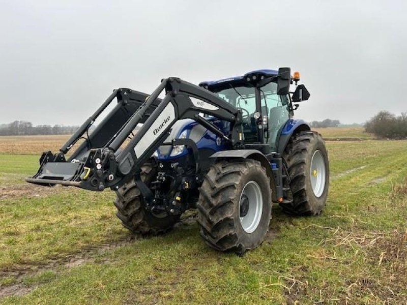 Traktor des Typs New Holland T7.225 AUTO COMMAND, Gebrauchtmaschine in Rødding (Bild 1)