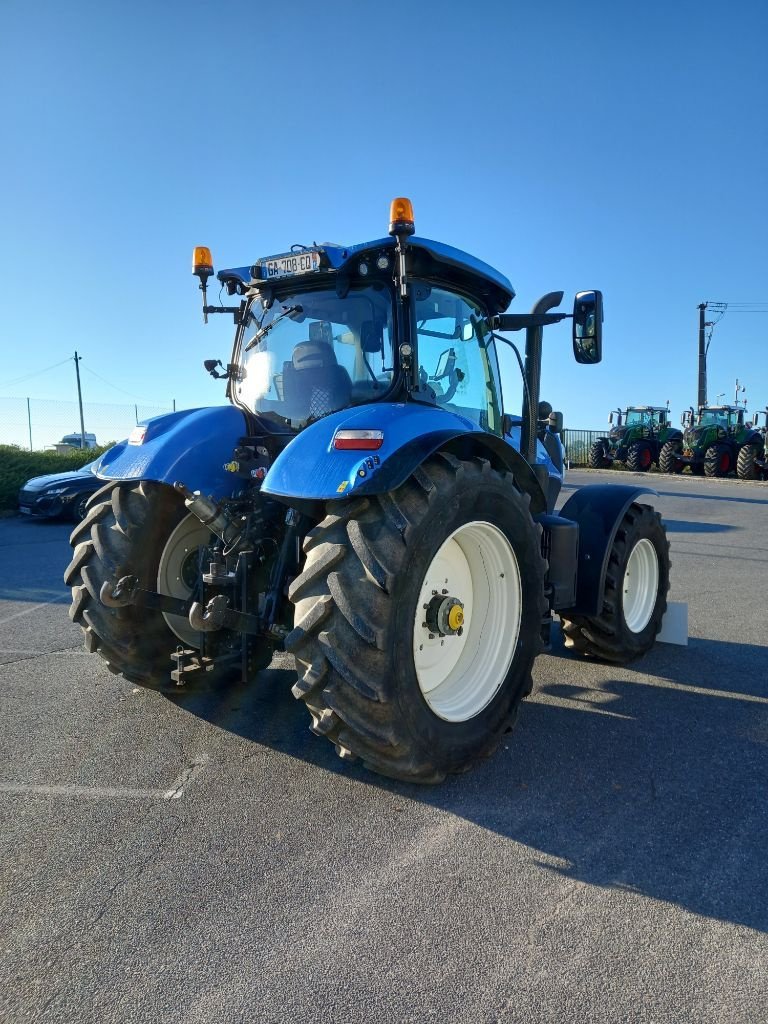 Traktor del tipo New Holland T7.225, Gebrauchtmaschine en Calmont (Imagen 3)