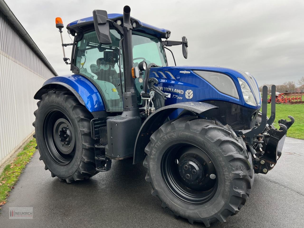Traktor типа New Holland T7.225, Gebrauchtmaschine в Delbrück-Westenholz (Фотография 3)