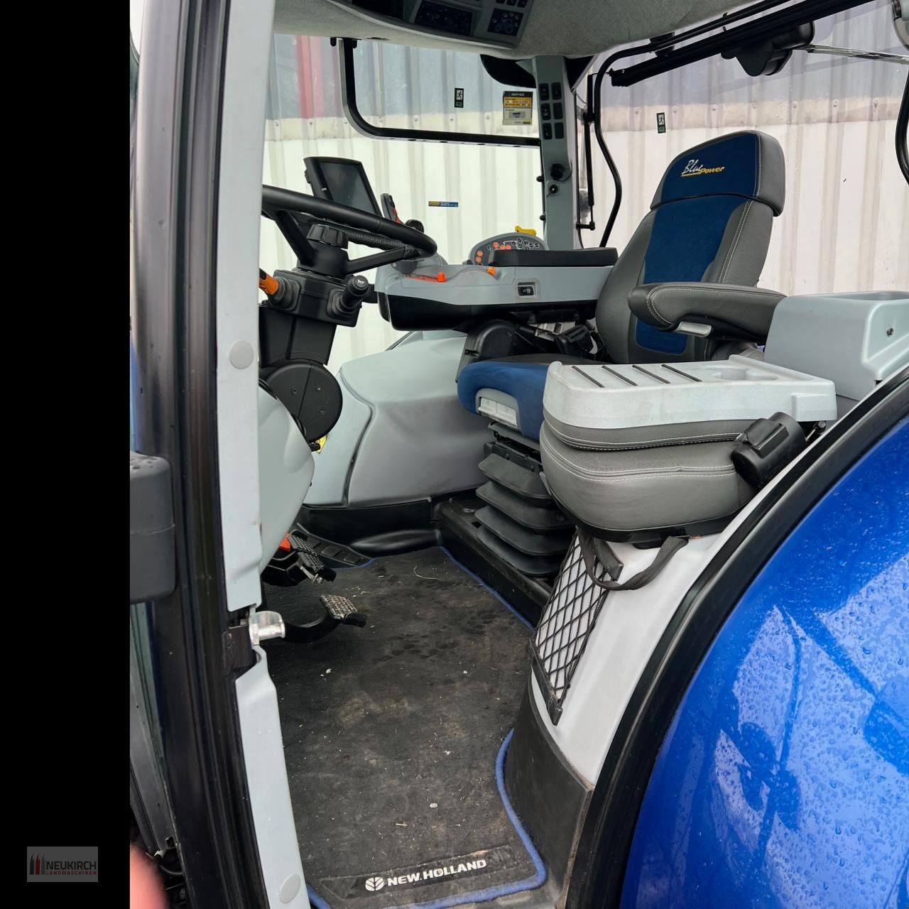 Traktor типа New Holland T7.225, Gebrauchtmaschine в Delbrück-Westenholz (Фотография 10)