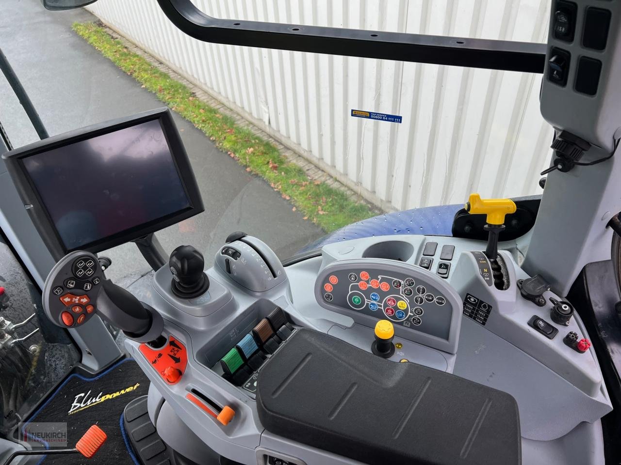 Traktor типа New Holland T7.225, Gebrauchtmaschine в Delbrück-Westenholz (Фотография 12)