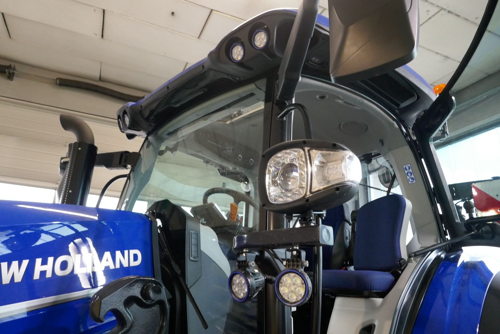 Traktor des Typs New Holland T7.225, Gebrauchtmaschine in Villach (Bild 10)