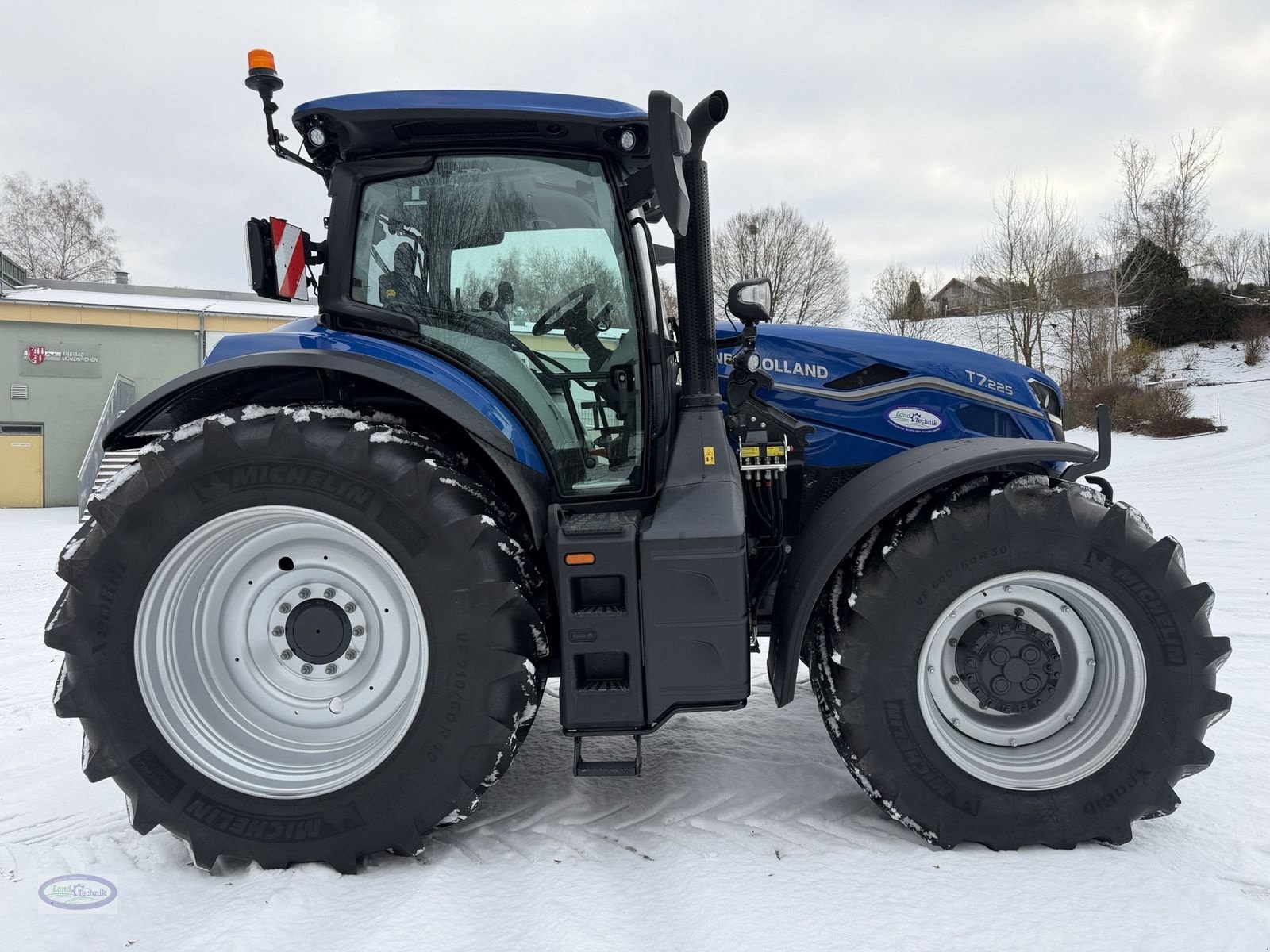 Traktor tipa New Holland T7.225, Neumaschine u Münzkirchen (Slika 7)