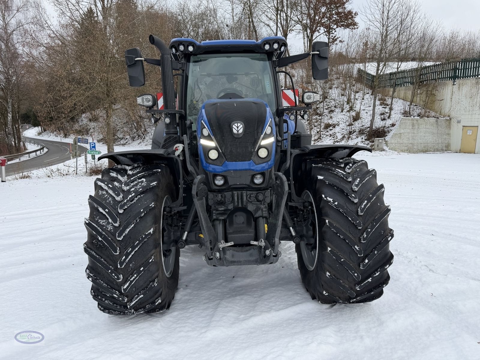 Traktor tipa New Holland T7.225, Neumaschine u Münzkirchen (Slika 3)