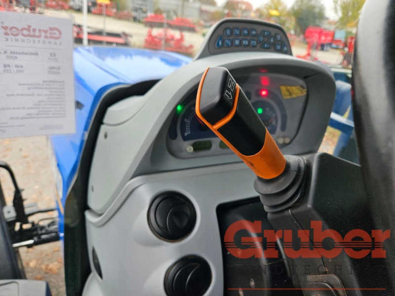 Traktor του τύπου New Holland T7.225AC MY15, Gebrauchtmaschine σε Ampfing (Φωτογραφία 18)