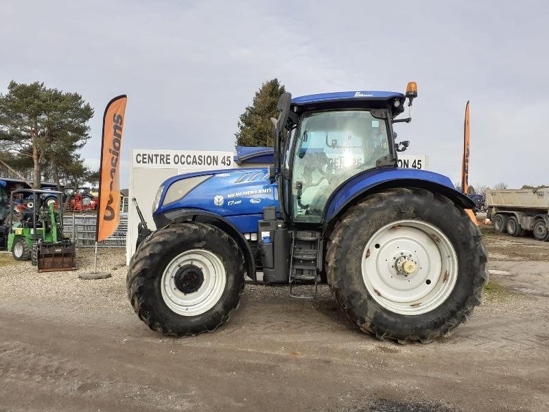 Traktor tip New Holland T7.225AC, Gebrauchtmaschine in BRAY en Val (Poză 1)
