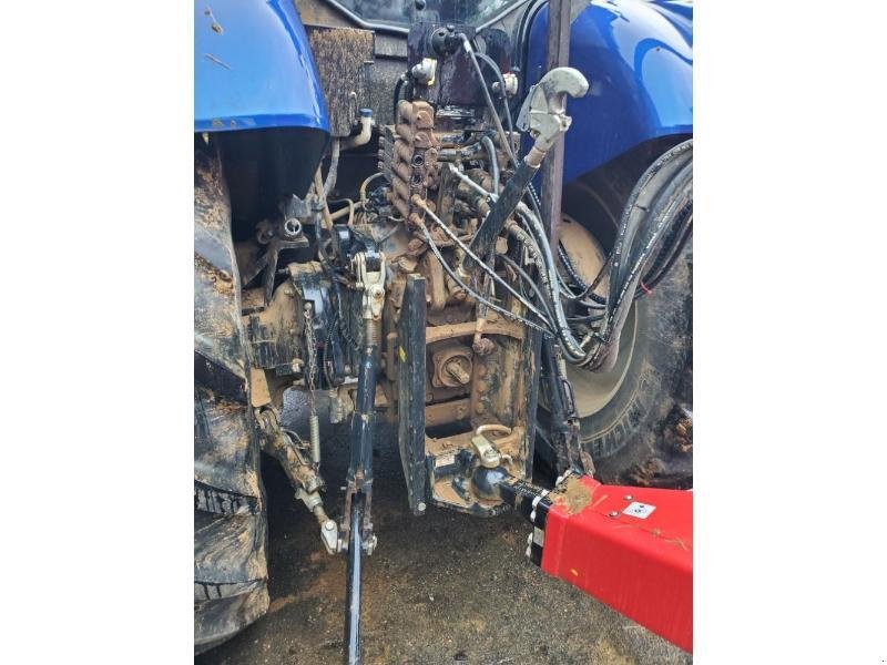 Traktor типа New Holland T7.225AC, Gebrauchtmaschine в BRAY en Val (Фотография 10)