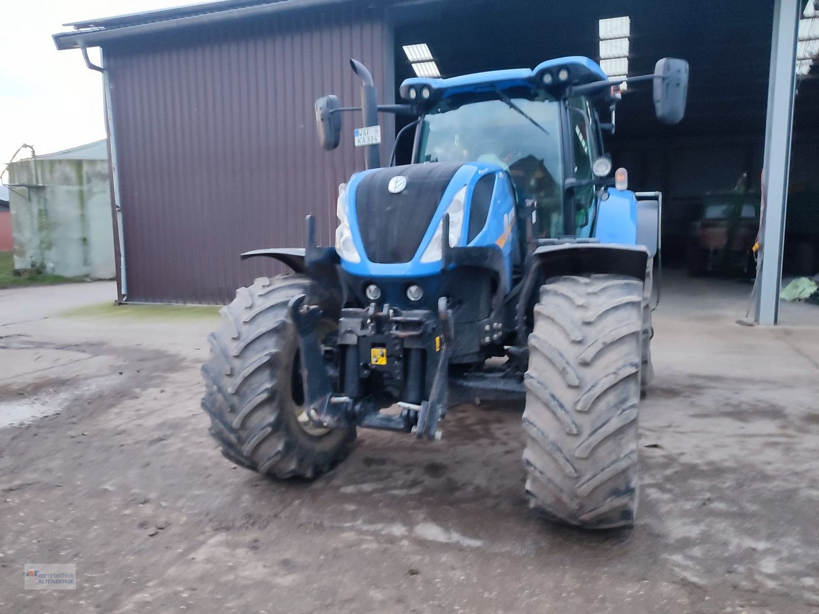 Traktor des Typs New Holland T7.230 AC, Gebrauchtmaschine in Altenberge (Bild 3)