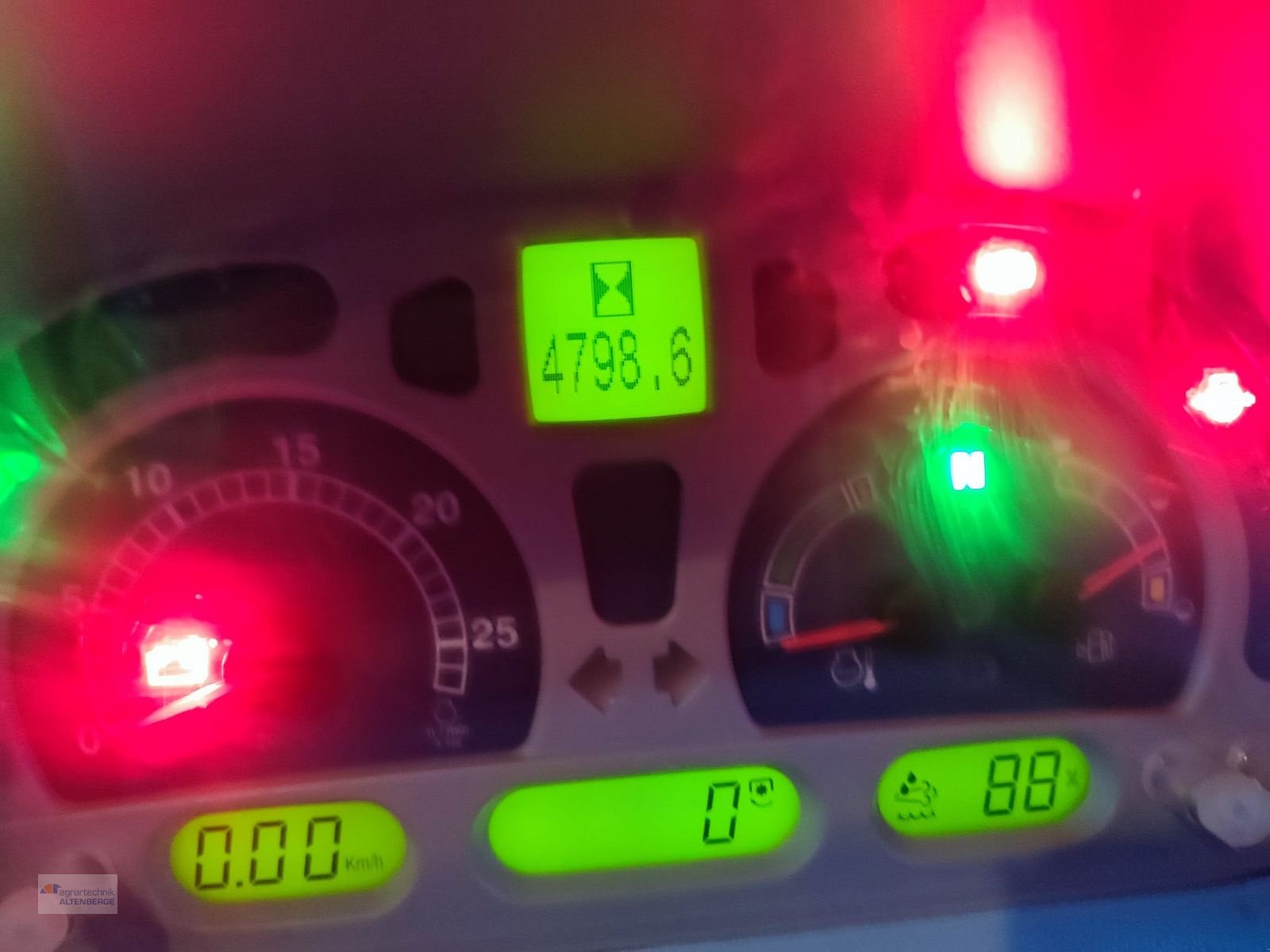 Traktor des Typs New Holland T7.230 AC, Gebrauchtmaschine in Altenberge (Bild 6)