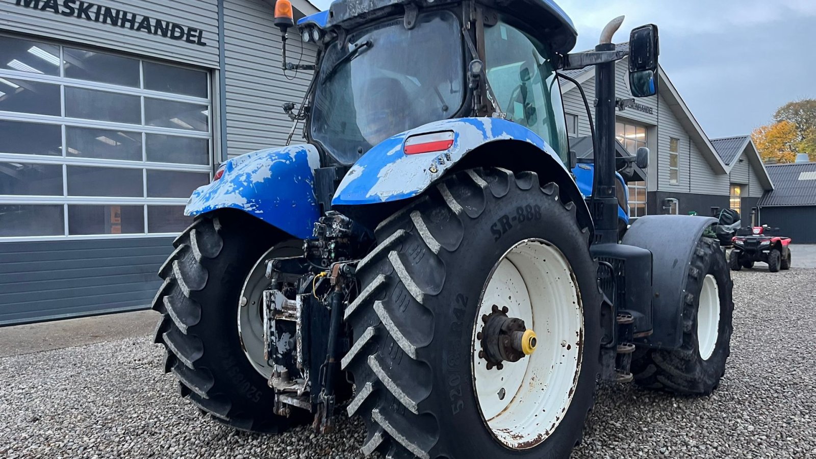 Traktor del tipo New Holland T7.230 Autocommand med frontlift og nye bagdæk er lige monteret på den., Gebrauchtmaschine In Lintrup (Immagine 10)