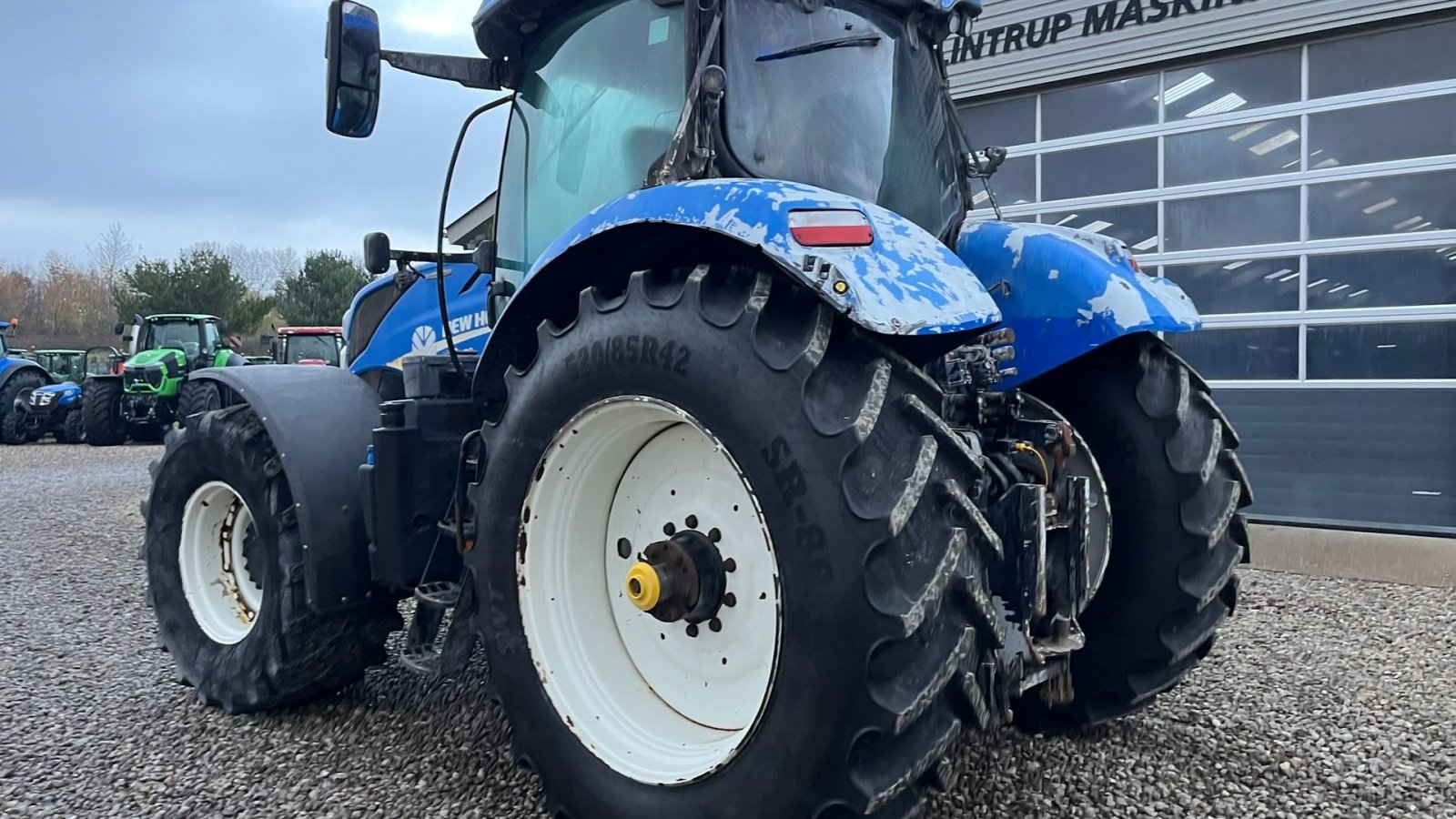 Traktor del tipo New Holland T7.230 Autocommand med frontlift og nye bagdæk er lige monteret på den., Gebrauchtmaschine In Lintrup (Immagine 17)