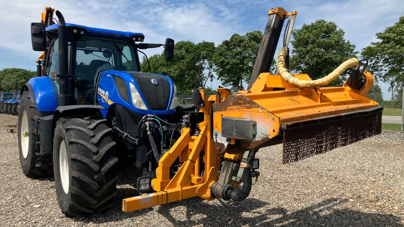 Traktor Türe ait New Holland T7.230 Autocommand med rabatklipperudstyr, Gebrauchtmaschine içinde Rødekro (resim 9)