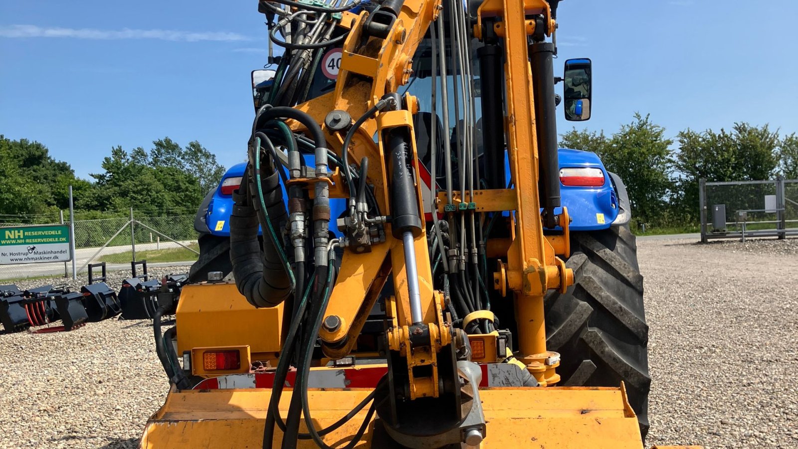 Traktor of the type New Holland T7.230 Autocommand med rabatklipperudstyr, Gebrauchtmaschine in Rødekro (Picture 2)