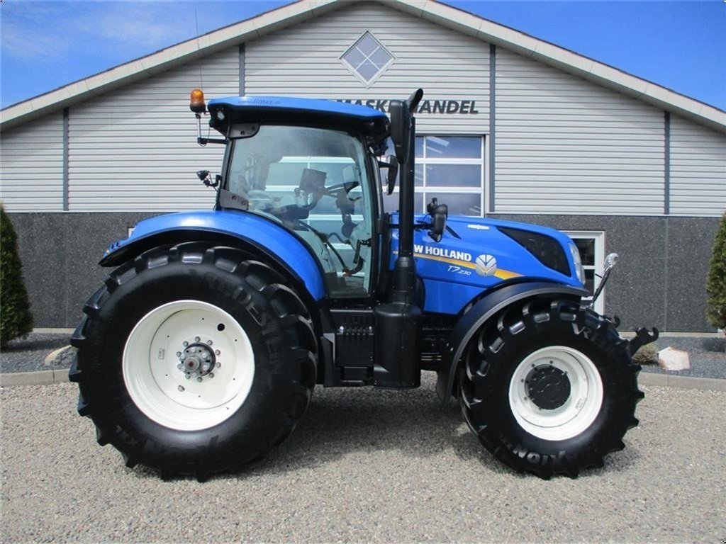 Traktor typu New Holland T7.230 AutoCommand, meget velholdt traktor, Gebrauchtmaschine v Lintrup (Obrázek 2)