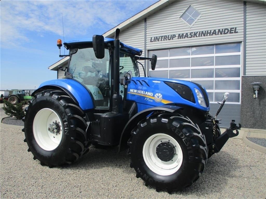 Traktor typu New Holland T7.230 AutoCommand, meget velholdt traktor, Gebrauchtmaschine v Lintrup (Obrázek 18)
