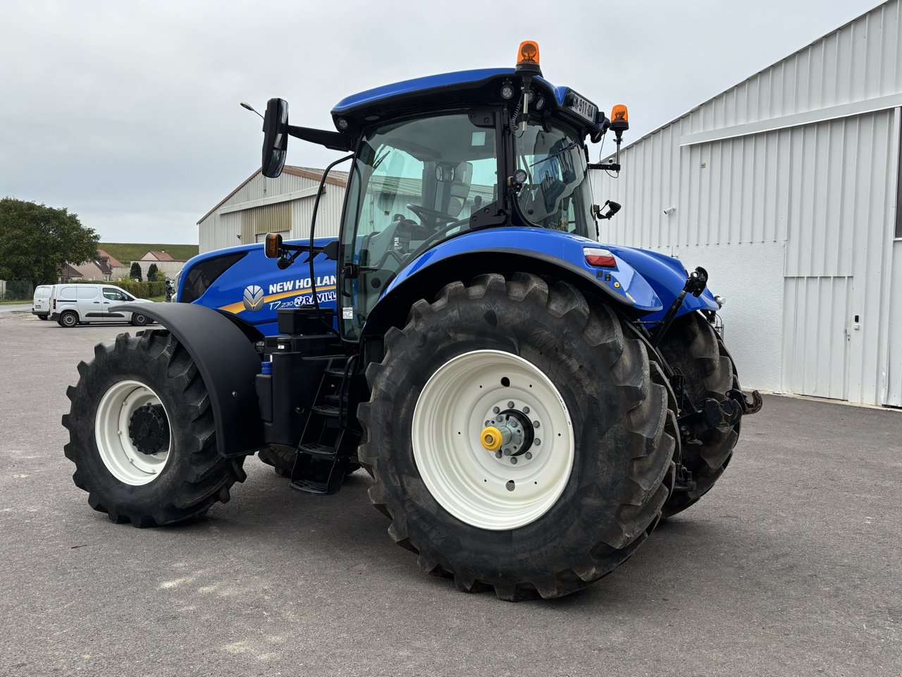 Traktor a típus New Holland T7.230 classique, Gebrauchtmaschine ekkor: VERT TOULON (Kép 4)
