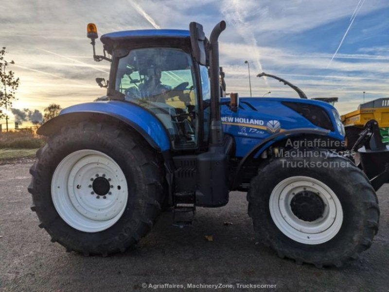 Traktor del tipo New Holland T7.230 PC, Gebrauchtmaschine en FRESNAY LE COMTE (Imagen 2)