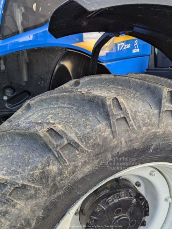 Traktor del tipo New Holland T7.230 PC, Gebrauchtmaschine en FRESNAY LE COMTE (Imagen 9)