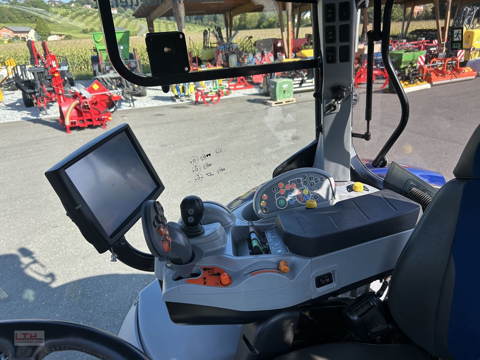 Traktor του τύπου New Holland T7.230 PLM Auto Command, Gebrauchtmaschine σε Gnas (Φωτογραφία 24)