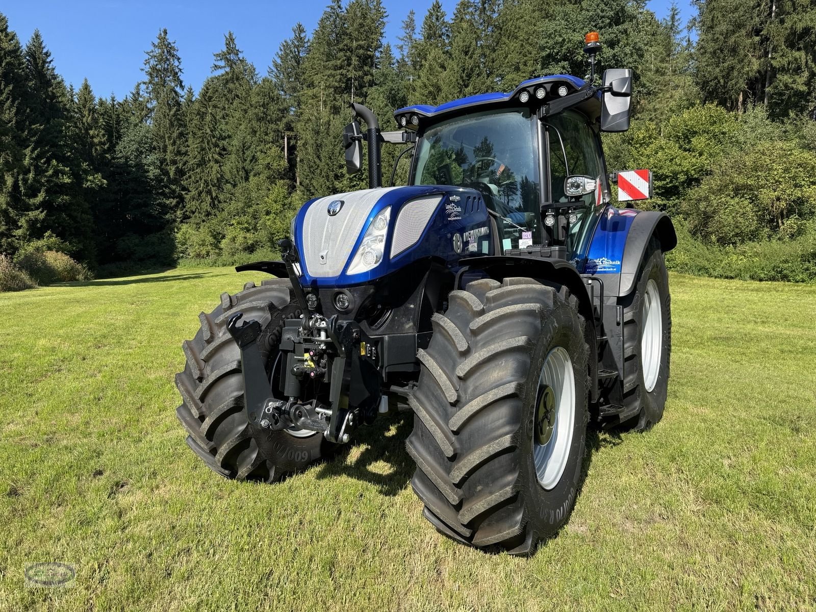 Traktor typu New Holland T7.230 PLM Auto Command, Neumaschine v Münzkirchen (Obrázek 3)