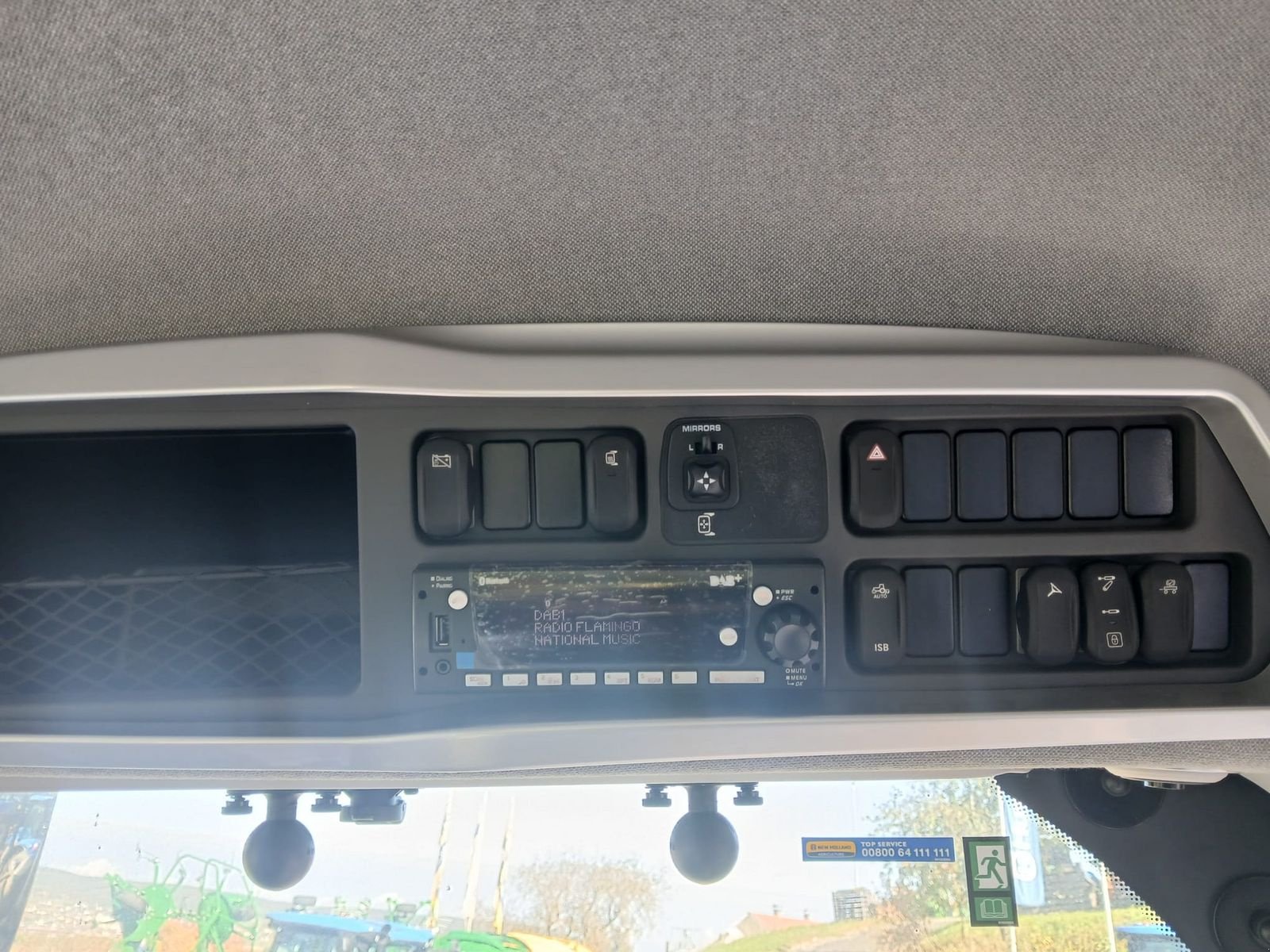 Traktor от тип New Holland T7.230 PLM Auto Command, Neumaschine в Obritzberg (Снимка 13)