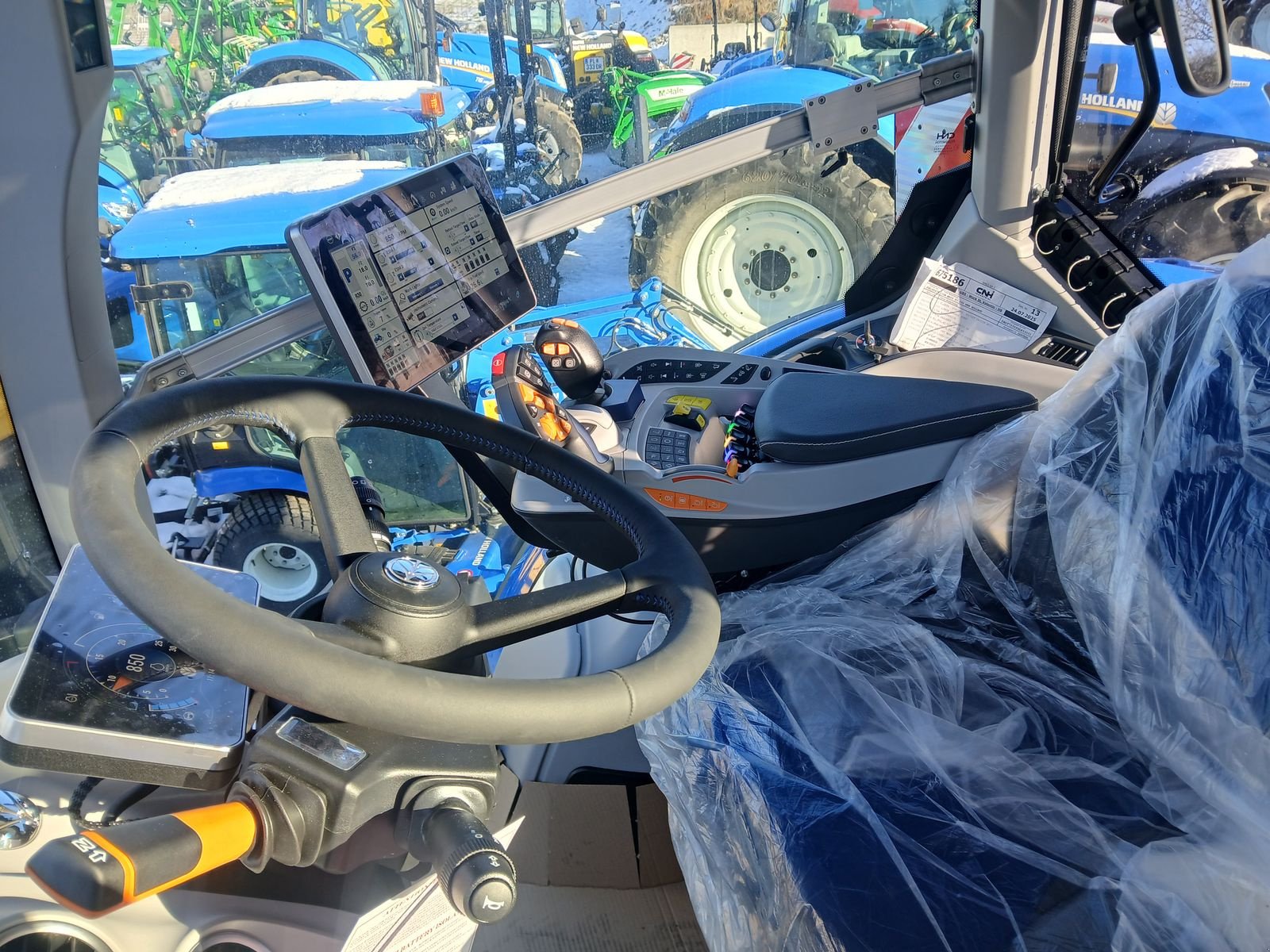 Traktor типа New Holland T7.230 PLM Auto Command, Neumaschine в Obritzberg (Фотография 9)