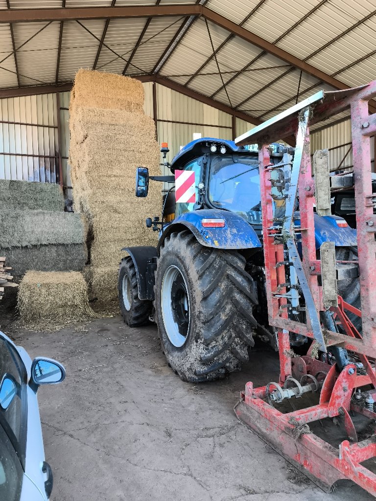 Traktor za tip New Holland T7.230, Gebrauchtmaschine u MANDRES-SUR-VAIR (Slika 4)