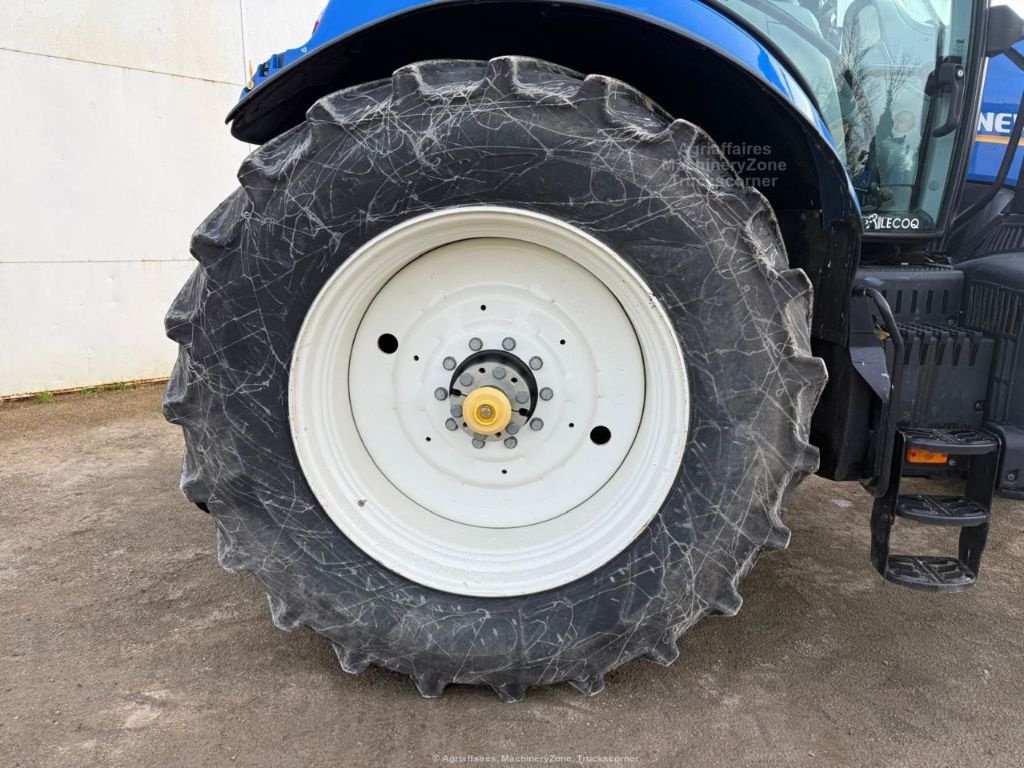 Traktor типа New Holland T7.230, Gebrauchtmaschine в FRESNAY LE COMTE (Фотография 7)
