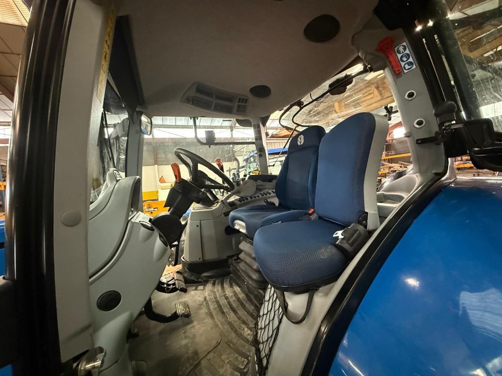 Traktor typu New Holland T7.230, Gebrauchtmaschine v FRESNAY LE COMTE (Obrázok 5)