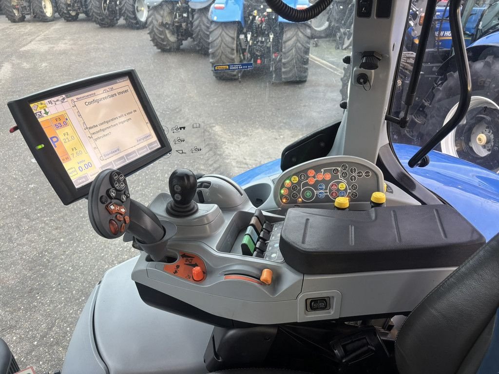 Traktor van het type New Holland T7.230, Gebrauchtmaschine in Heerenveen (Foto 8)