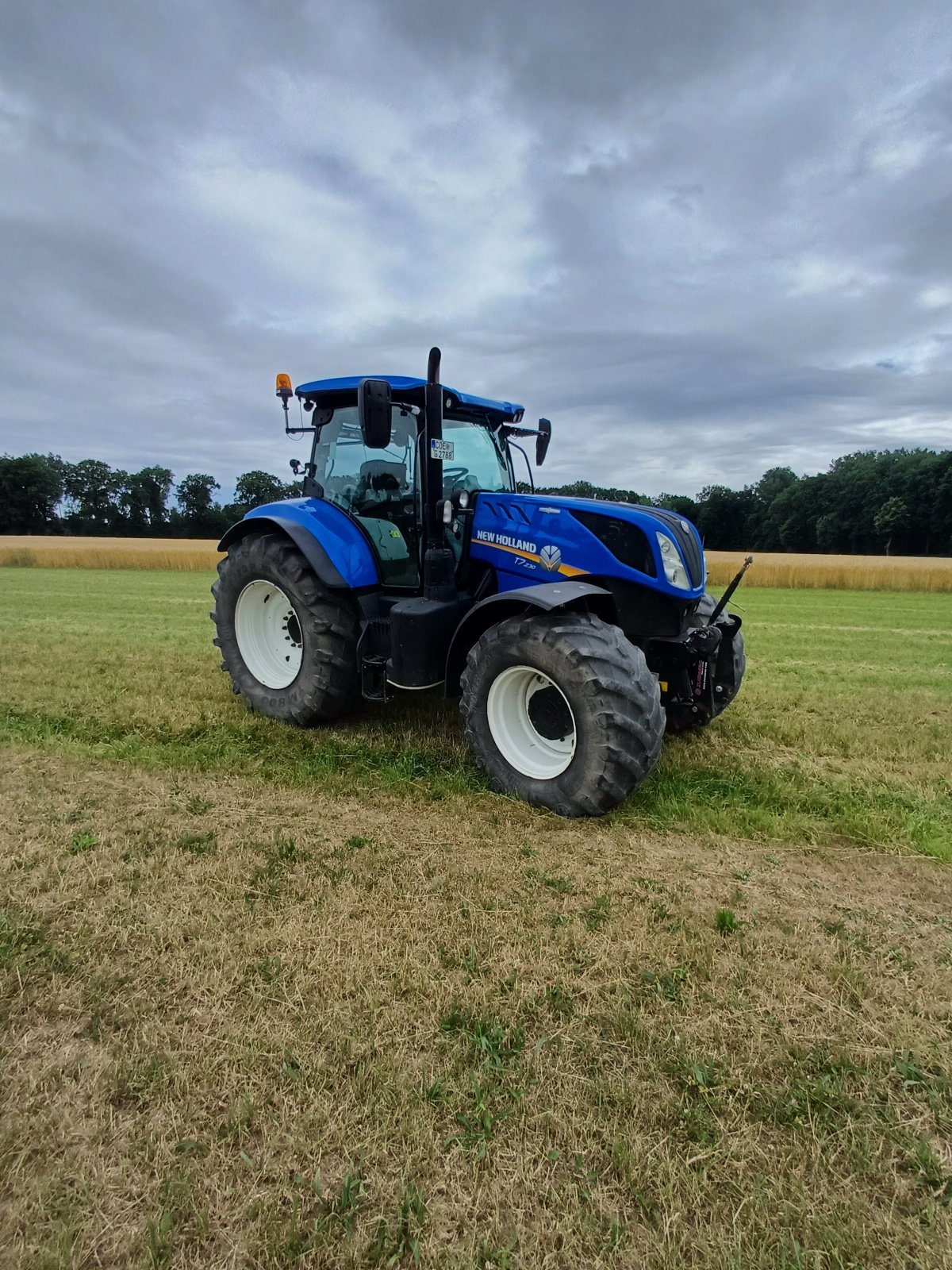 Traktor tipa New Holland T.7230, Gebrauchtmaschine u Coesfeld (Slika 2)