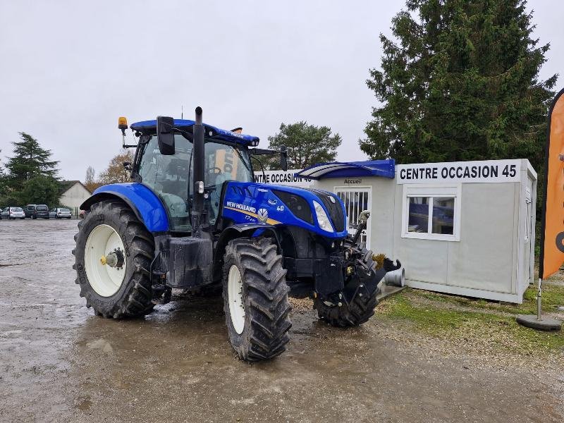 Traktor типа New Holland T7.230AC, Gebrauchtmaschine в BRAY en Val (Фотография 2)