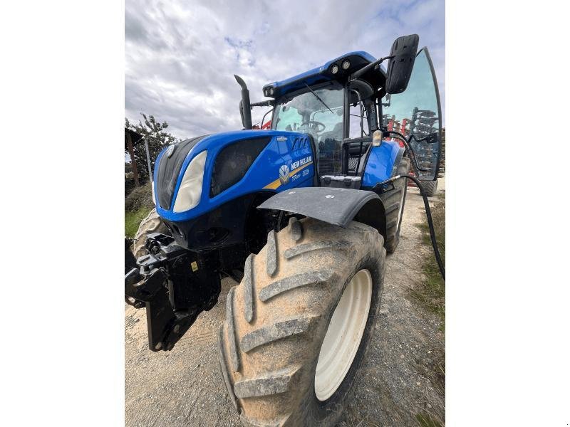 Traktor Türe ait New Holland T7.230AC, Gebrauchtmaschine içinde CHATEAUBRIANT CEDEX (resim 1)