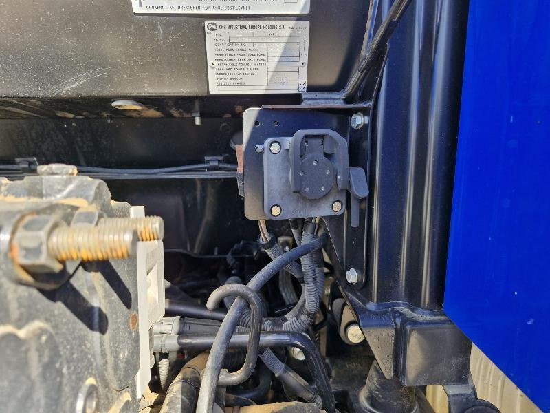 Traktor of the type New Holland T7.230APC, Gebrauchtmaschine in BRAY en Val (Picture 7)