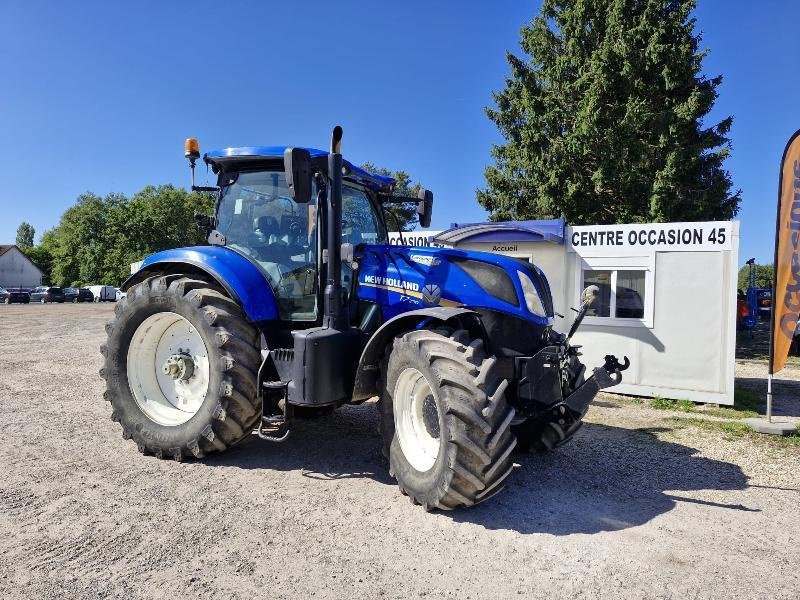Traktor of the type New Holland T7.230APC, Gebrauchtmaschine in BRAY en Val (Picture 4)
