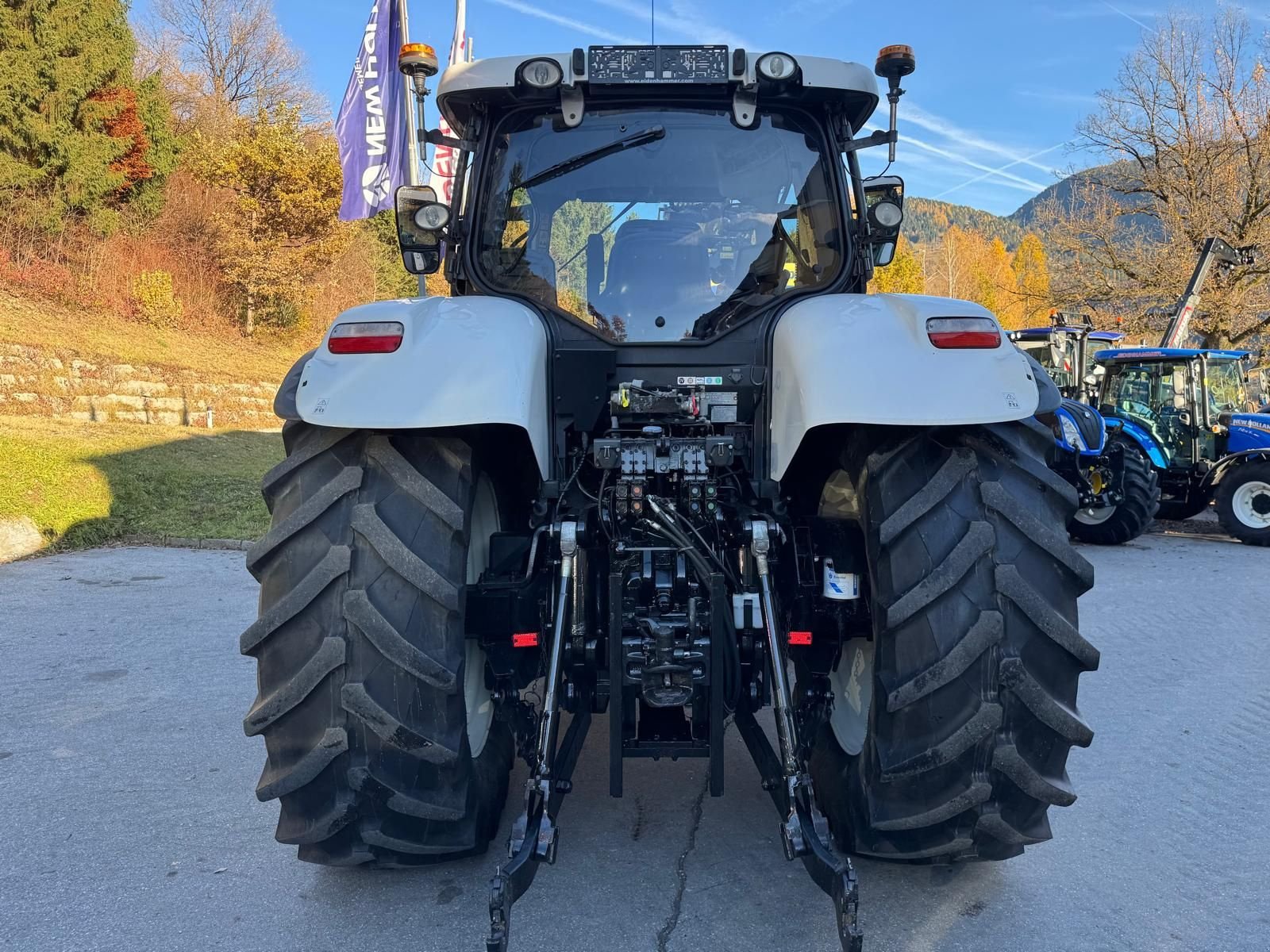 Traktor of the type New Holland T7.235 Auto Command, Gebrauchtmaschine in Burgkirchen (Picture 5)