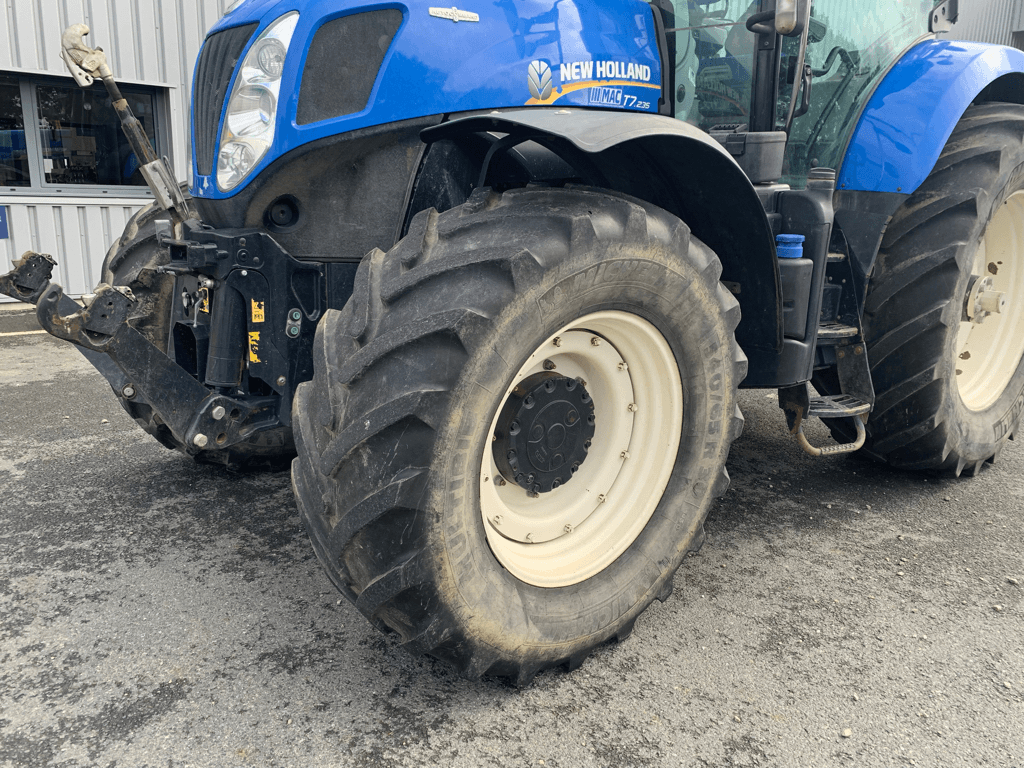 Traktor del tipo New Holland T7.235 AUTO COMMAND, Gebrauchtmaschine In TREMEUR (Immagine 9)