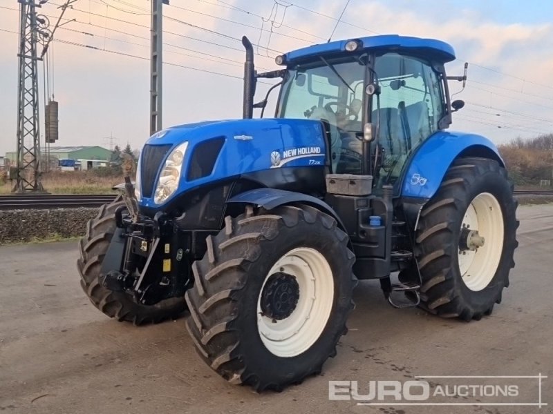 Traktor типа New Holland T7.235, Gebrauchtmaschine в Dormagen (Фотография 1)