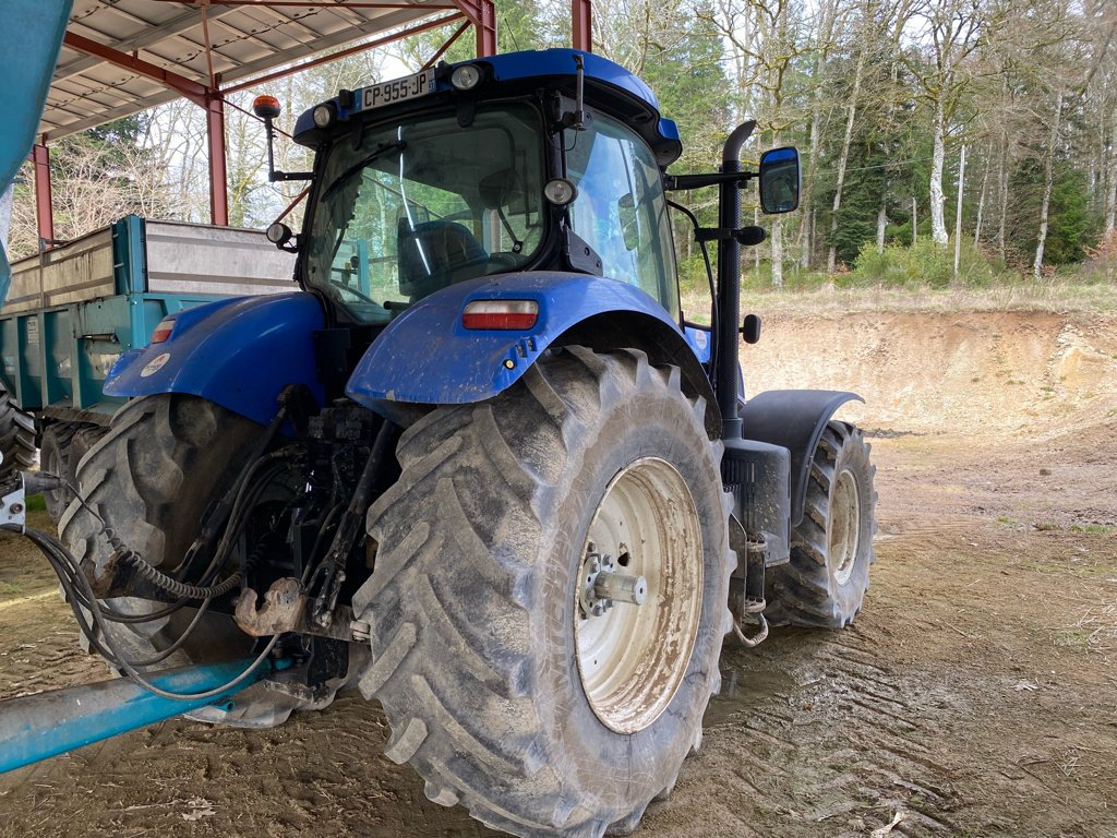 Traktor des Typs New Holland T7.235, Gebrauchtmaschine in MEYMAC (Bild 3)