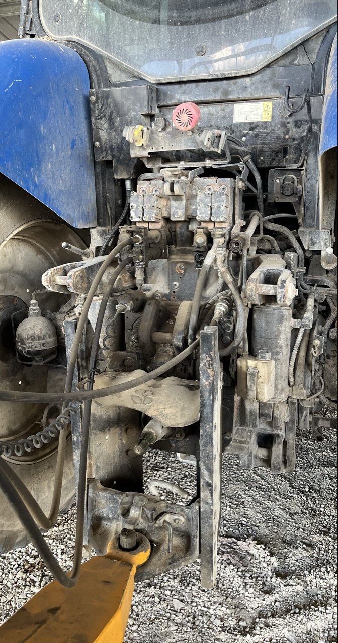 Traktor типа New Holland T7.245 AC  N°14 CHEVAL, Gebrauchtmaschine в Chauvoncourt (Фотография 5)