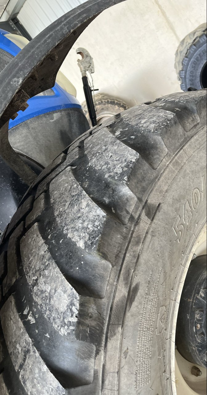 Traktor типа New Holland T7.245 AC  N°14 CHEVAL, Gebrauchtmaschine в Chauvoncourt (Фотография 8)