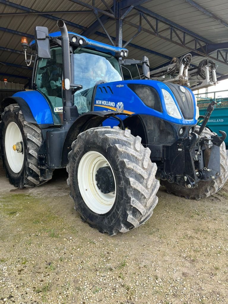 Traktor vrste New Holland T7.245 AC  N°23, Gebrauchtmaschine v Chauvoncourt (Slika 1)