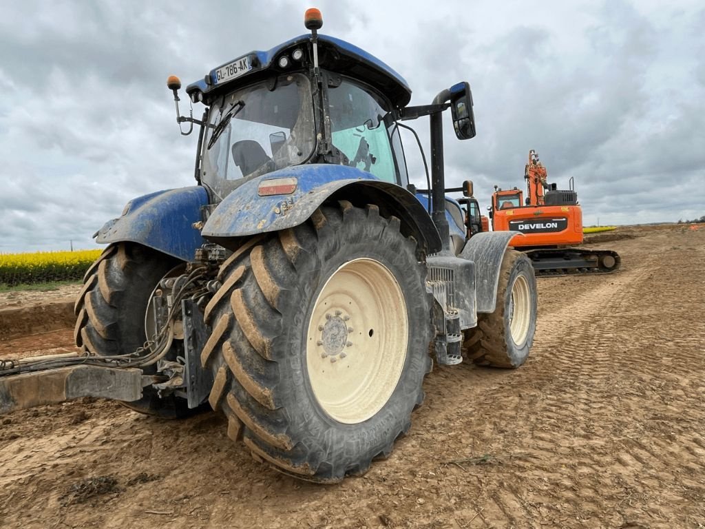 Traktor des Typs New Holland T7.245 AC   N°24, Gebrauchtmaschine in STENAY (Bild 3)