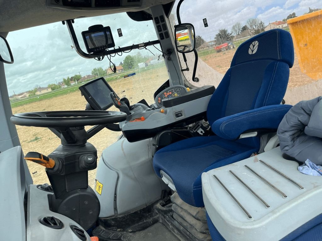 Traktor des Typs New Holland T7.245 AC   N°24, Gebrauchtmaschine in STENAY (Bild 5)