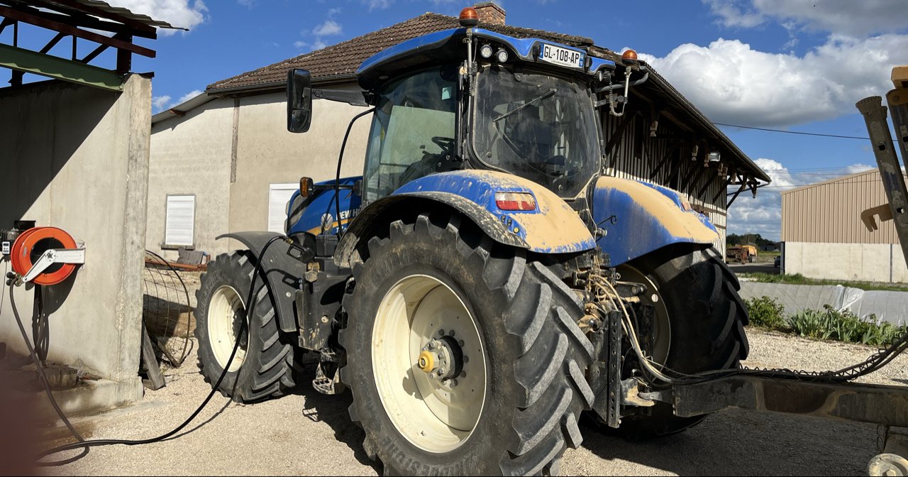 Traktor typu New Holland T7.245 AC  N°25, Gebrauchtmaschine v Brabant-le-Roi (Obrázek 3)